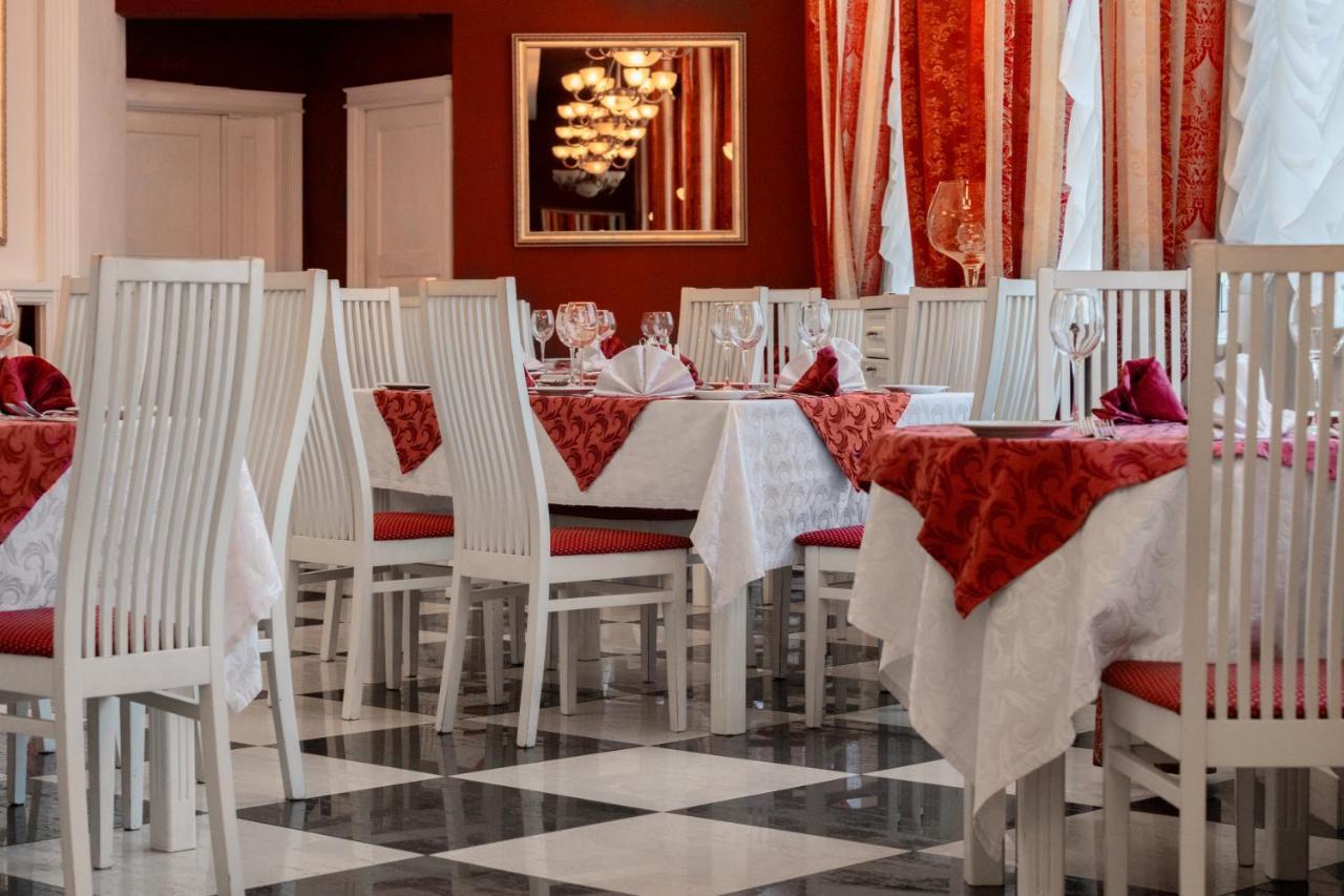 Hotel Neman à Grodno Extérieur photo